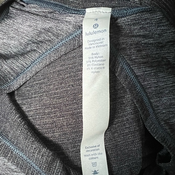 Lululemon women gray tank top - Picture 9 of 9